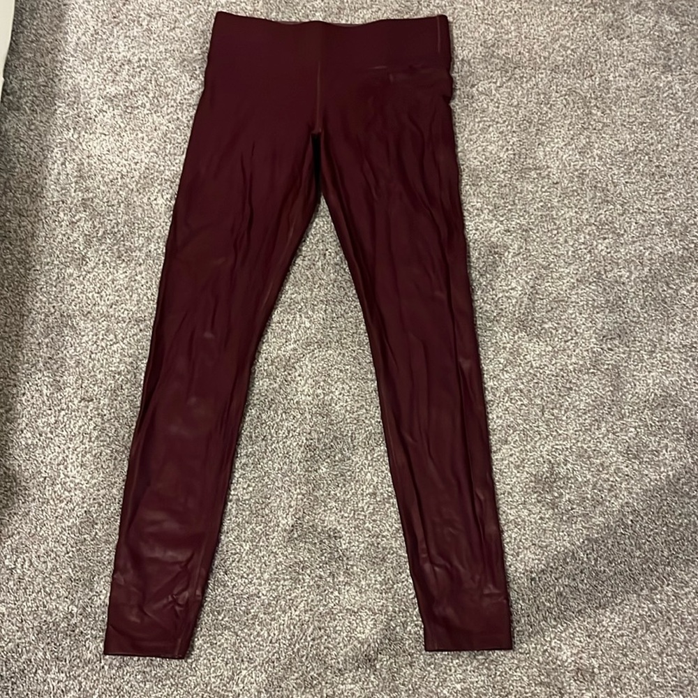 Carbon 38 Metallic Leggings Size Medium
